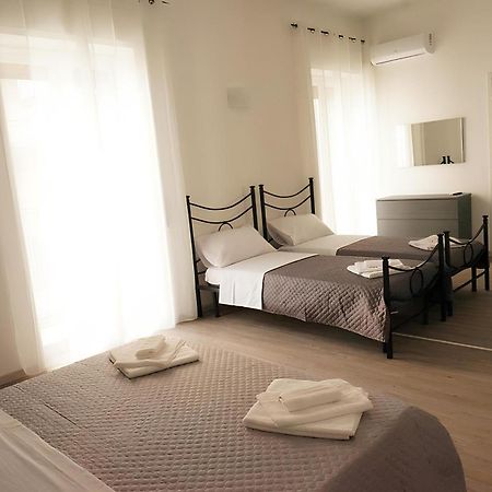 La Residenza Di Adamo Bed & Breakfast Syracuse Ngoại thất bức ảnh
