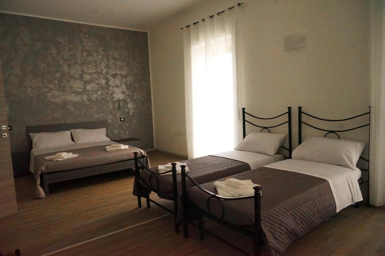 La Residenza Di Adamo Bed & Breakfast Syracuse Ngoại thất bức ảnh
