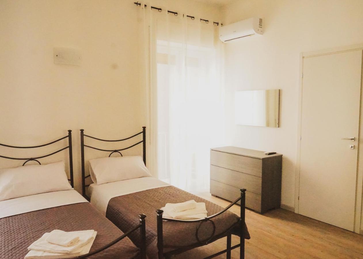 La Residenza Di Adamo Bed & Breakfast Syracuse Ngoại thất bức ảnh