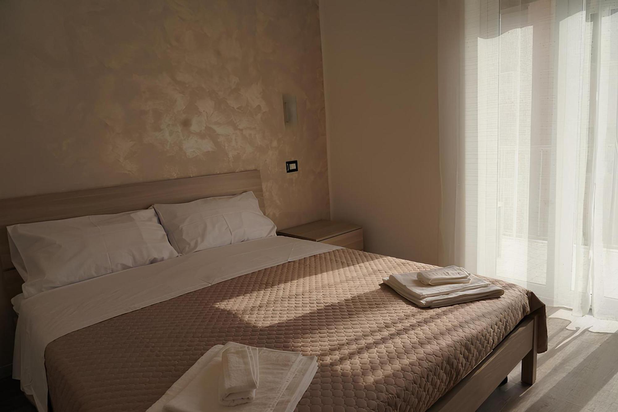 La Residenza Di Adamo Bed & Breakfast Syracuse Ngoại thất bức ảnh